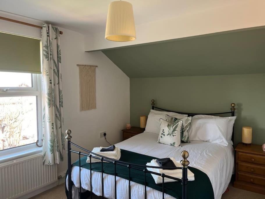 Cosy & Calm Escape By The Sea Apartment Lytham St Annes Exterior photo